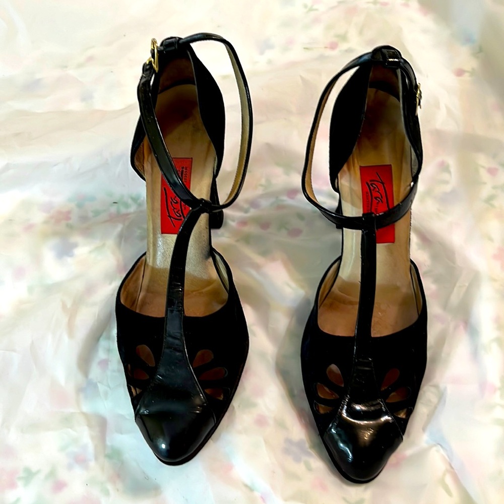 Tara Tango T strap closed patent Leather toe and black suede, dance shoes